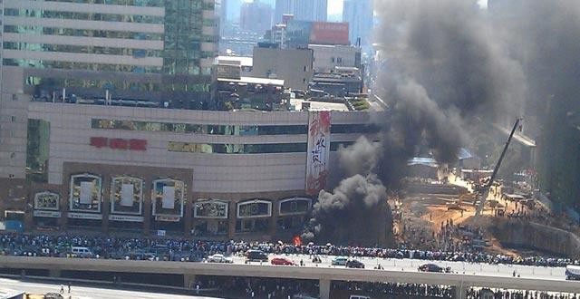 50多个城市爆发反日示威 调查显示近九成网友