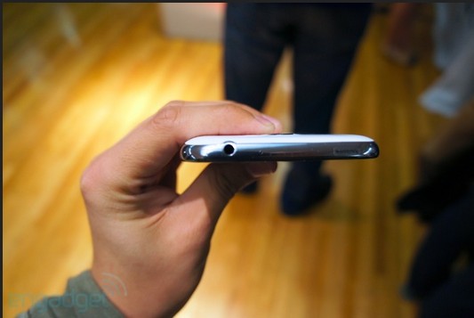 三星Galaxy Note II 真机现身 香港预售开始