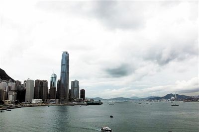 定居香港只需投资50万元 投资移民风险大