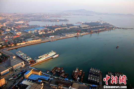 中海油与烟台港战略合作 建中国北方能源基地