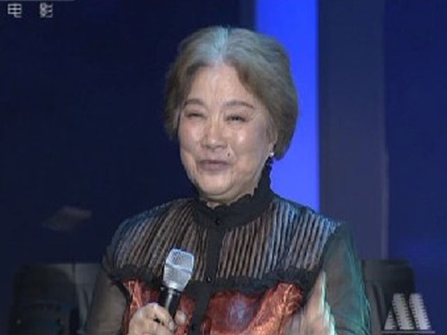 祝希娟于淑珍唱响金鸡百花 怀念老一代电影人