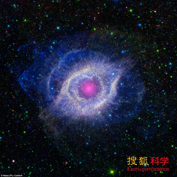 天空中的眼睛：螺旋星云(Helix Nebula)，距地球650光年，位于宝瓶座星云中