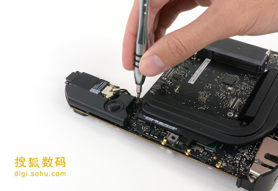 2012款苹果Mac mini拆解: 升级\/维修难度低