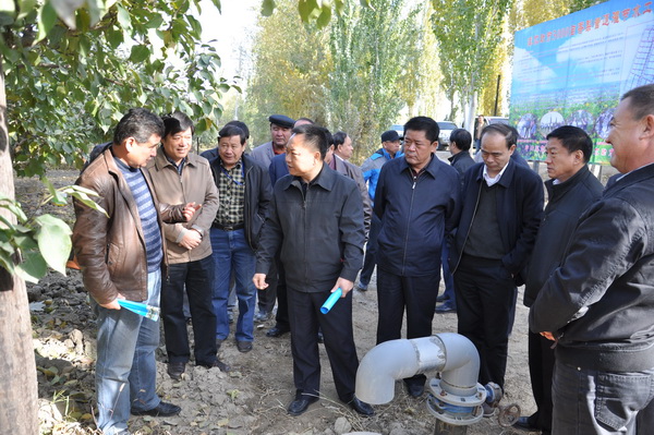 李国英副部长调研新疆及生产建设兵团高效节水