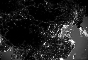 中国夜景卫星图疯传 最亮地方被调侃学生上自习