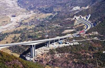 11月中旬,林长高速公路(林州至山西长治)将建成通车.