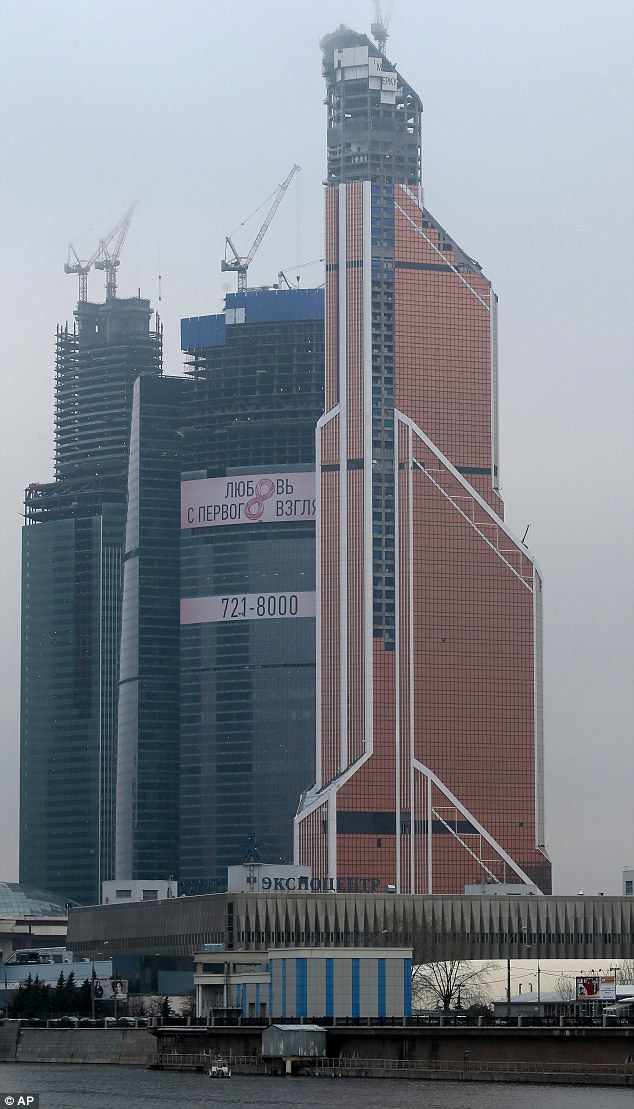 高清:俄338米大厦刷新欧洲最高楼记录(组图)