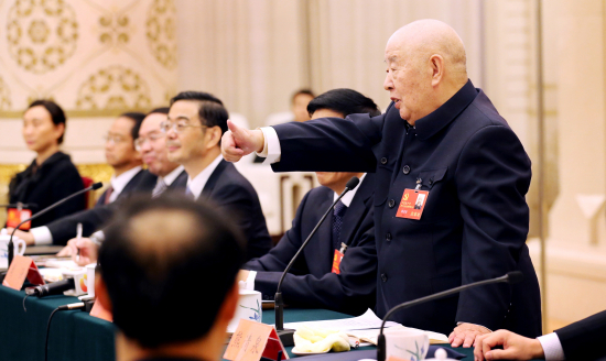 十八大报告提及20多次“公平” 打破不劳而获金饭碗