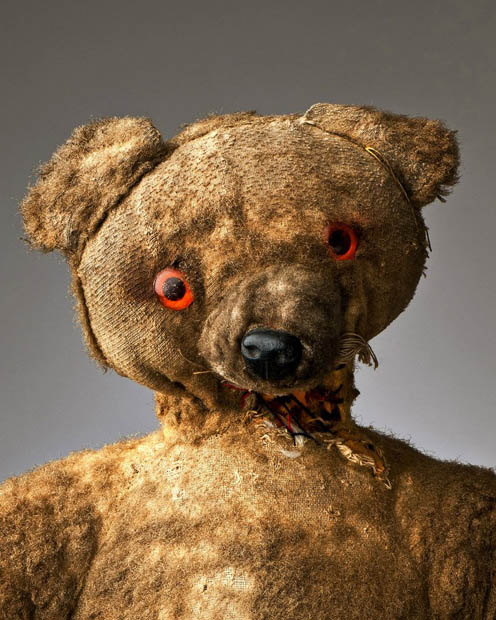 观念摄影:哭泣的泰迪熊(1)