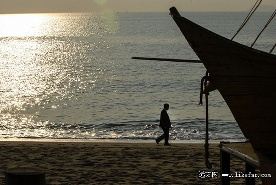 柏拉图前的海 作者：风如水