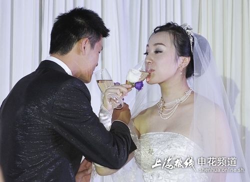 于涛否认因找小三离婚为证清白翻出离婚证图