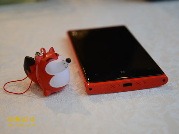 Nokia licensed mobile customized version of the Lumia 920T