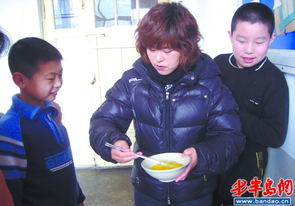 mm憋不住尿裤子_老师憋不住尿裤子_内急憋不住尿裤子 ...