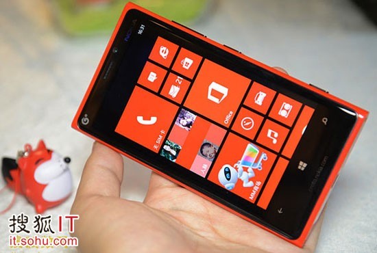 中国移动TD定制版诺基亚Lumia 920T将于12月5日在广州发售