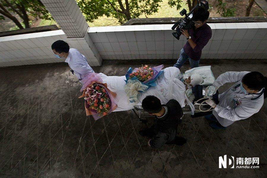 广州17岁女孩遇车祸脑死亡 父母捐献其器官(组