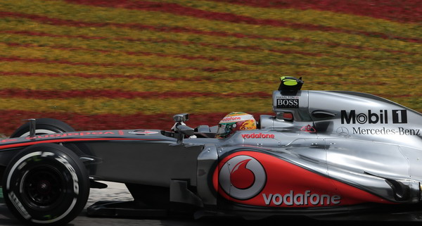 F1巴西大奖赛排位赛 迈凯轮压制红牛车队