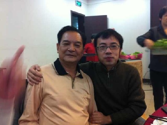 老全兴抵广后"高佬"高健斌宴请全队(组图)