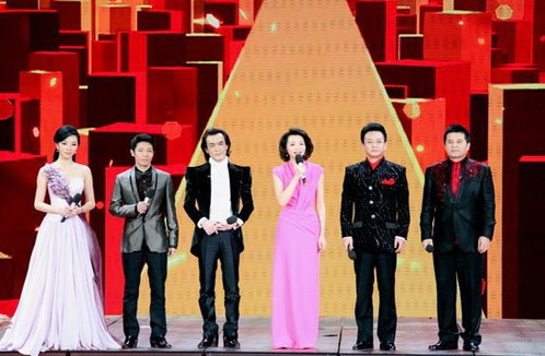 央视春晚将迎来第二次审查 初审九个节目枪毙俩-搜狐娱乐