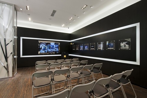 上海“尼康影像天地”展示厅正式开业 