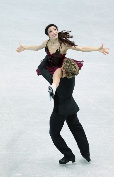 图文：总决赛冰舞自由舞 选手难度动作