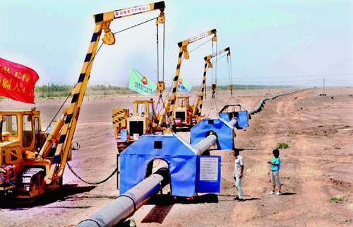 新疆将成为我国最大石油天然气生产基地(图)-搜狐滚动