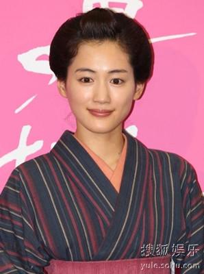 大河剧《八重之樱》试映 绫濑遥西岛秀俊亮相