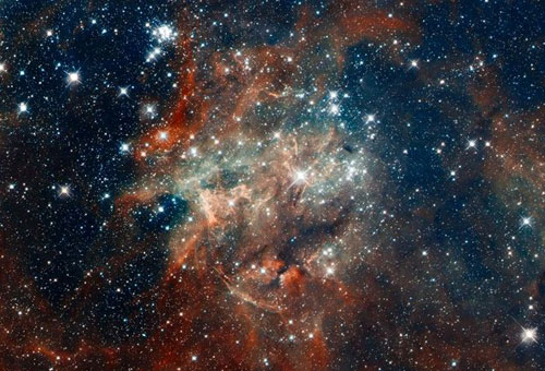 哈勃发现形成于宇宙婴儿期的七大原始星系-