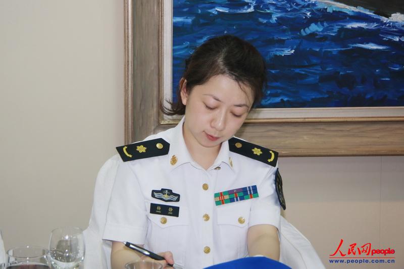 高清:中国海军护航编队女兵 随远洋一起美丽(组
