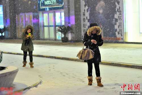 强冷空气来袭中国北方多地降雪降温组图