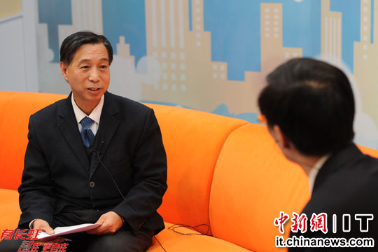 图为中国电子商务协会副理事长陈震。