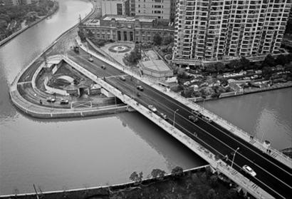 江宁路桥昨通车 多条公交线今起恢复原走向(图)