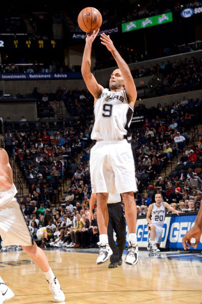 篮球 nba_搜狐 nba新闻 nba精彩瞬间(nba图片)   托尼-帕克(法国)