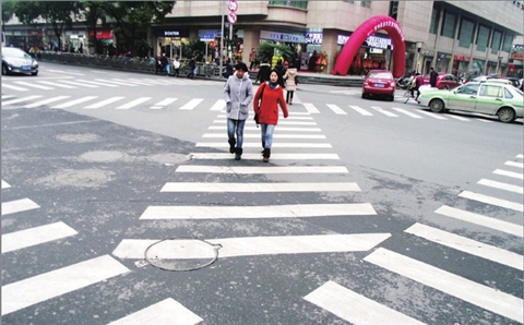 对角线人行道(图)