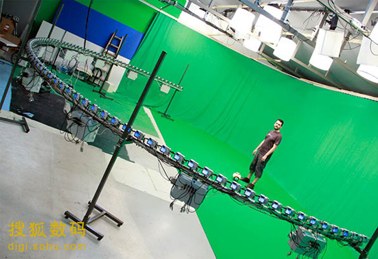 360度拍摄 极客摄影师用100台相机定格时间摄