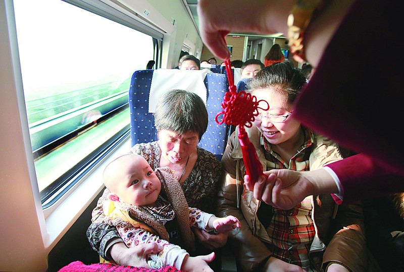 67分钟 石家庄飞奔到北京 首趟高铁列车上座率