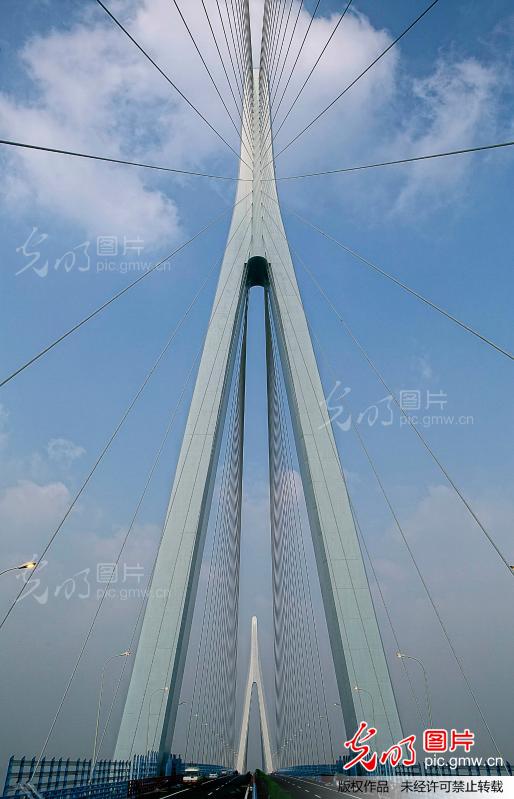象山港大桥29日正式通车 抗风防撞均属国内最