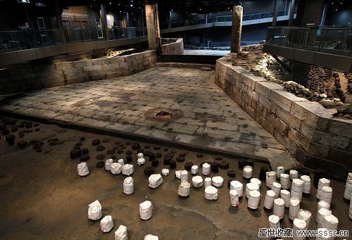 上海在距今700多年的元代水閘上建成遺址博物館