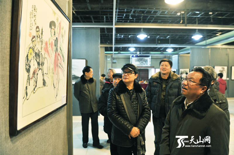 新疆书画研究院"丹青寄丹心 书画迎新春"书画展开展(组图)