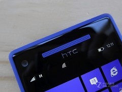 WP8系统新贵 920强劲对手HTC 8X报低价 