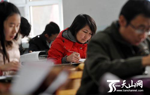 国考笔试分数线公布 新疆19个单位计划招录78
