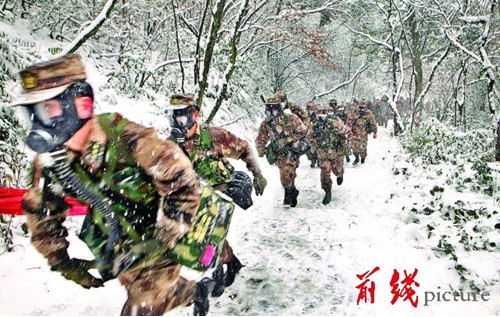 南京军区各部队实战化练兵剪影(组图)