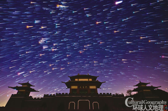 七星台上空,满天繁星