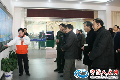 代表们视察浙江吉利汽车有限公司杭州湾基地-浙江省人大代表宁波中高清图片