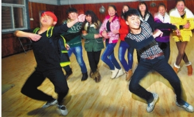 1月14日,长沙市永辉艺术培训学校舞蹈房,一曲