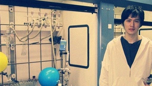 北大前校草叶钦达网络爆火 揭2012校草男明星PK(图)