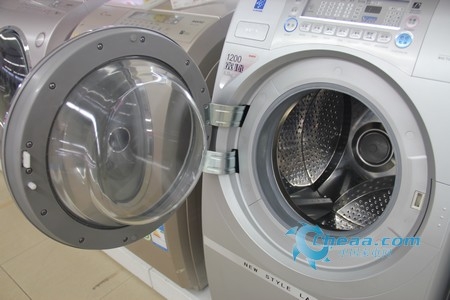三洋洗衣机XQG65-L903BS机门