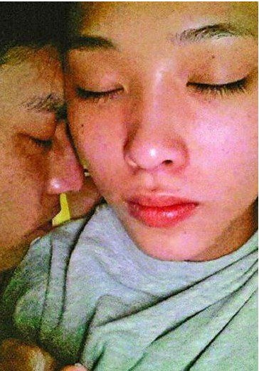 周秀娜男友偷腥19岁嫩模 小三自泄床照示威(图)
