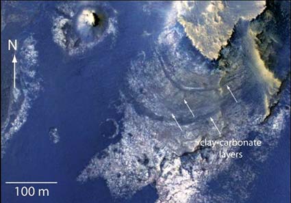 NASA发现古老火星湖残迹 再次证明水源曾经存