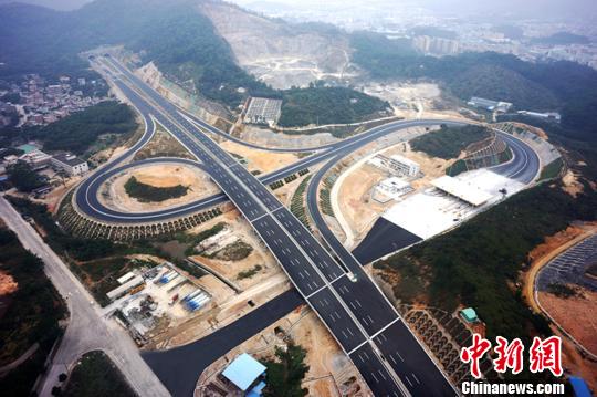广珠西线高速全线贯通 未来将延伸到横琴新区