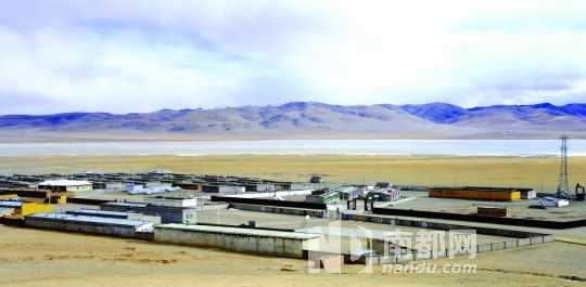 新成立的西藏双湖县县城全景.